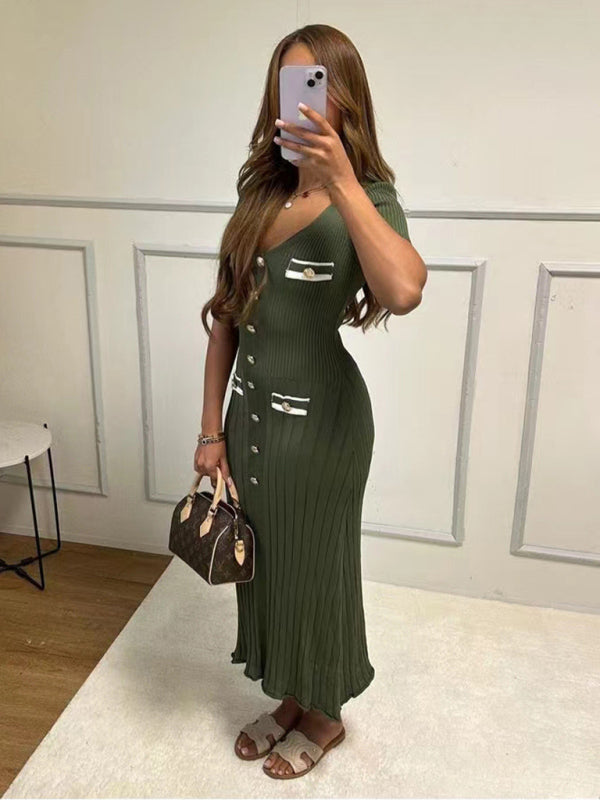 Knitted short sleeve V neck dress