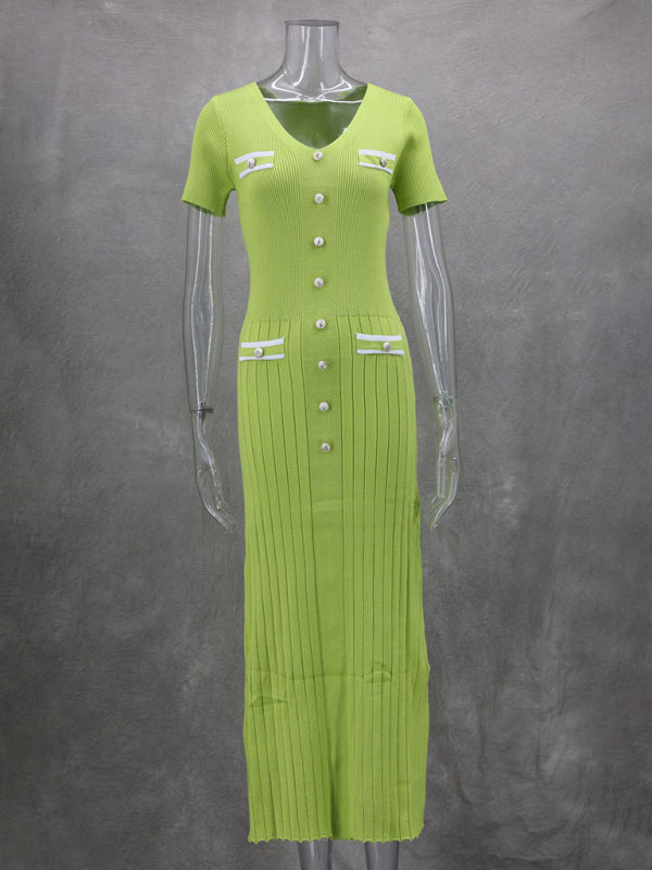 Knitted short sleeve V neck dress