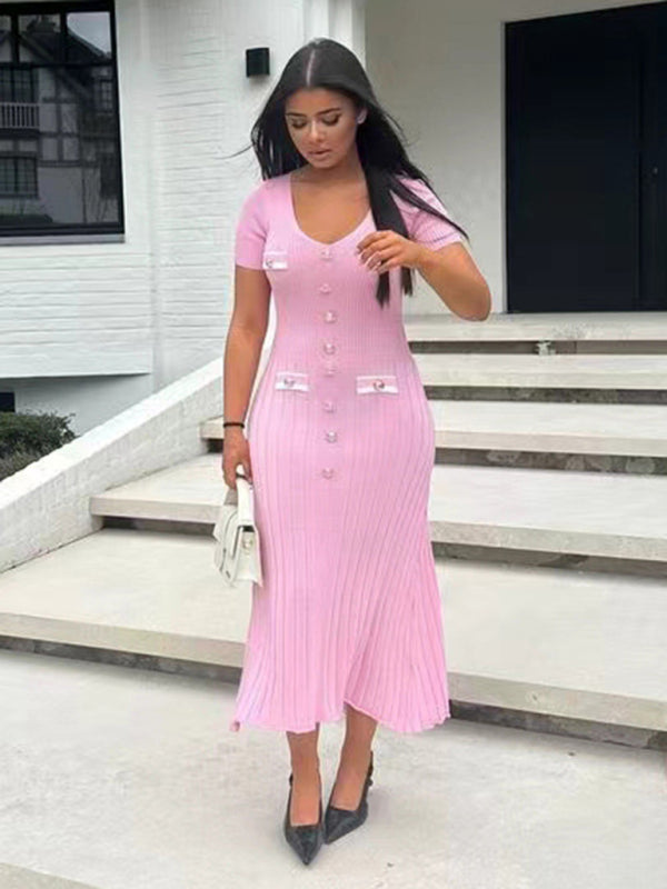 Knitted short sleeve V neck dress