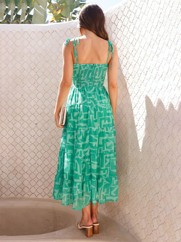 Green graphic print seaside vacation sexy hot girl suspender dress